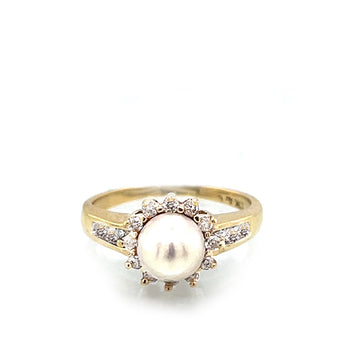 Estate 10K Yellow Gold Pearl and Diamond Sunburst Halo Ring