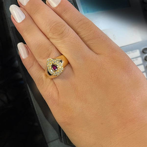 Estate 18K Gold Ruby And Diamond Ring