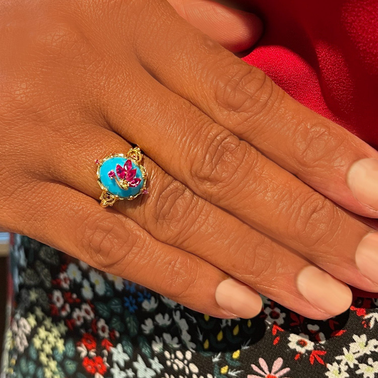 18K Yellow Gold Turquoise and Ruby Ornate Ring