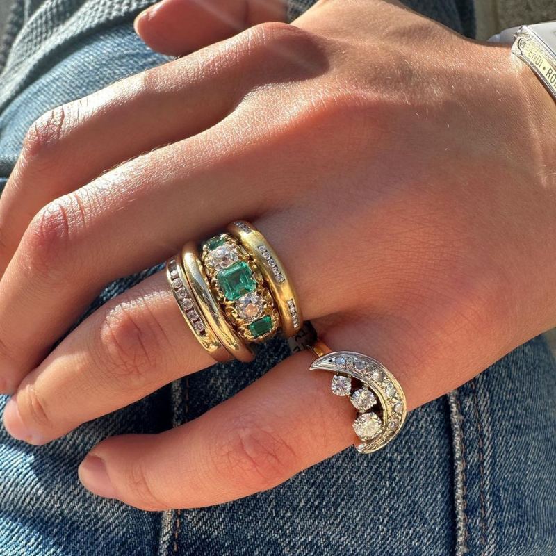 Antique engagement rings canada deals