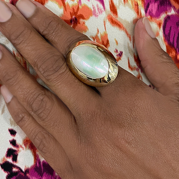 Vintage 10K Yellow Gold Mabe Pearl Statement Shield Ring