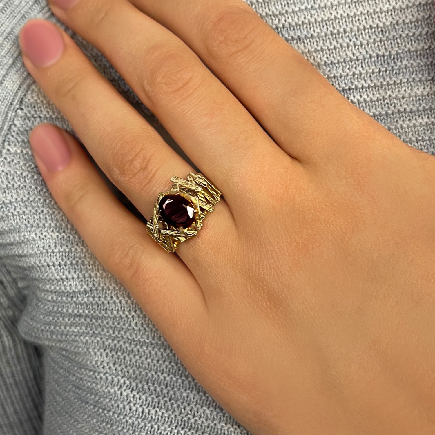 Estate 10K Yellow Gold Wide Sculptural Garnet Ring