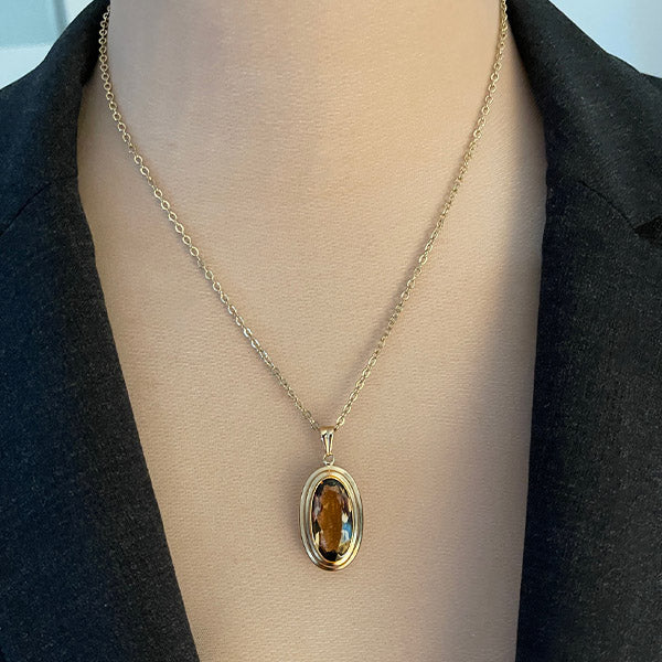 Vintage 8K Yellow Gold Oval Smoky Quartz Pendant
