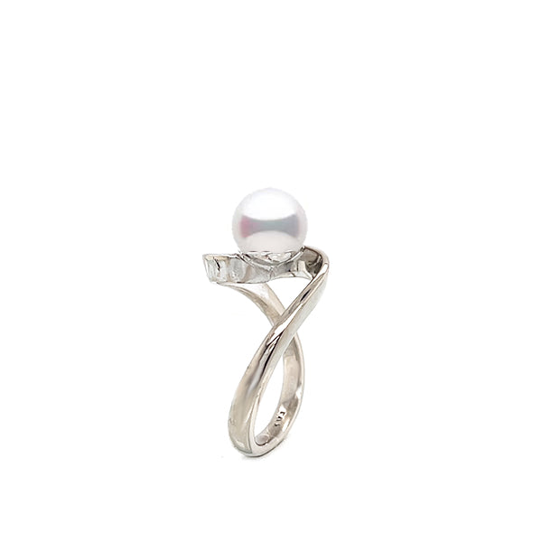 Estate 18K White Gold Pearl Bypass Ring