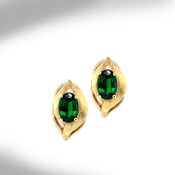 Estate 14K Yellow Gold Tsavorite Garnet Stud Earrings