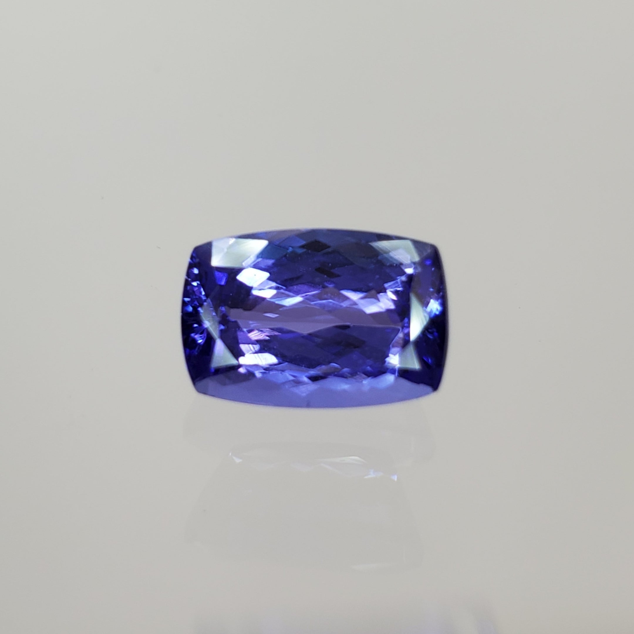 3.83 carat cushion-cut violet blue tanzanite loose gemstone