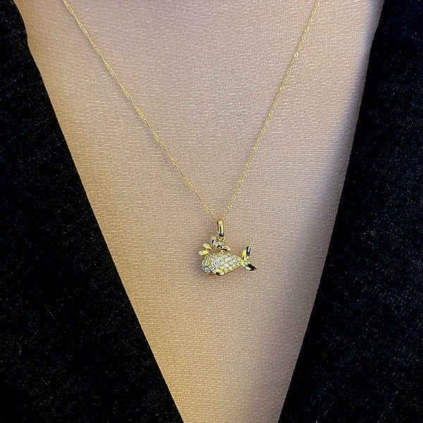 Bijoux Love 14K Gold Designer Diamond Baby Whale Pendant