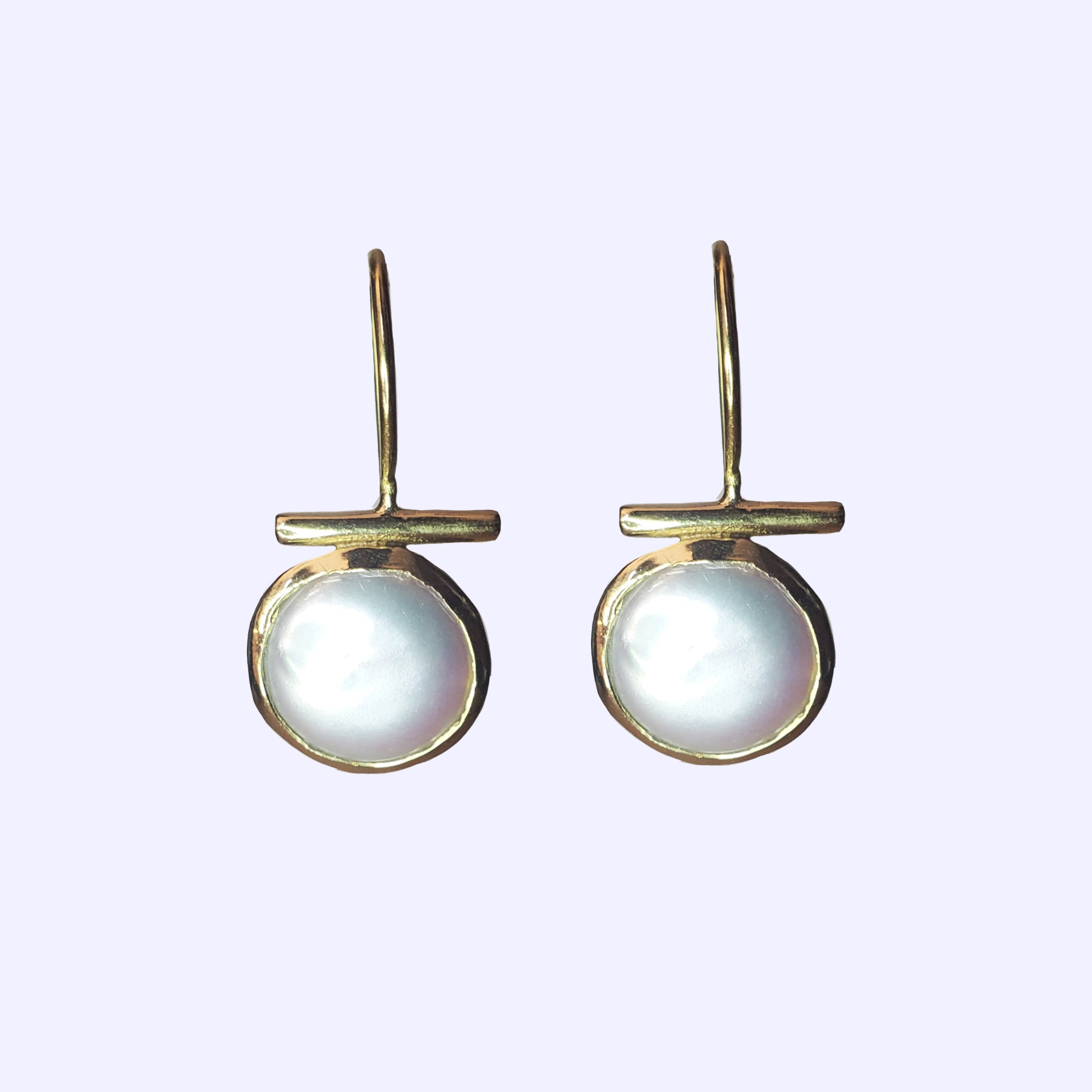 Petit Bijoux Sterling Silver T-Bar with Coin Pearl Earring