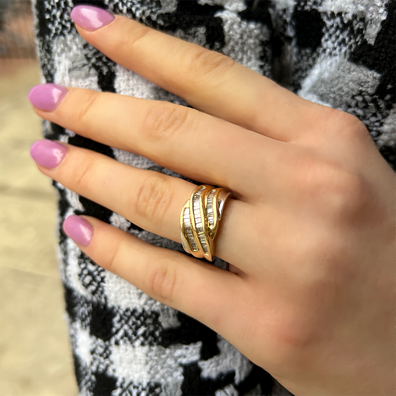Estate 14K Two Tone Gold and Baguette Diamond Ring