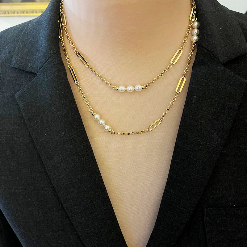 Majorica Designer Pearl and Paperclip Style necklace