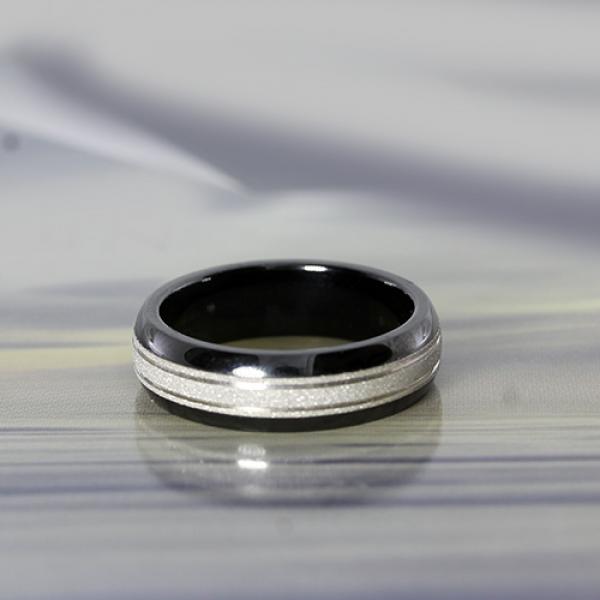 6.5mm black ceramic and 10 karat white gold ring with sandblast inlay by madani
