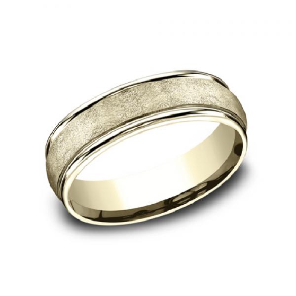 6.5mm yellow gold ring with a swirl finish inlay