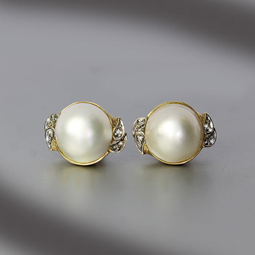 Vintage 14k Yellow Gold Mabe Pearl & Diamond Stud Earrings